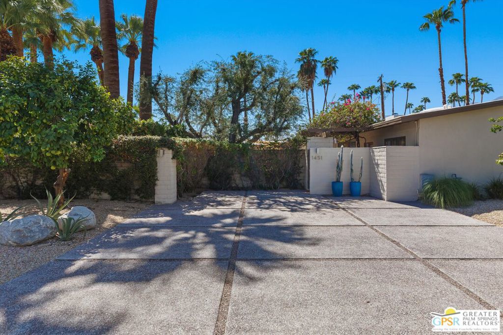 1451 E San Lorenzo Road Property Photo 46