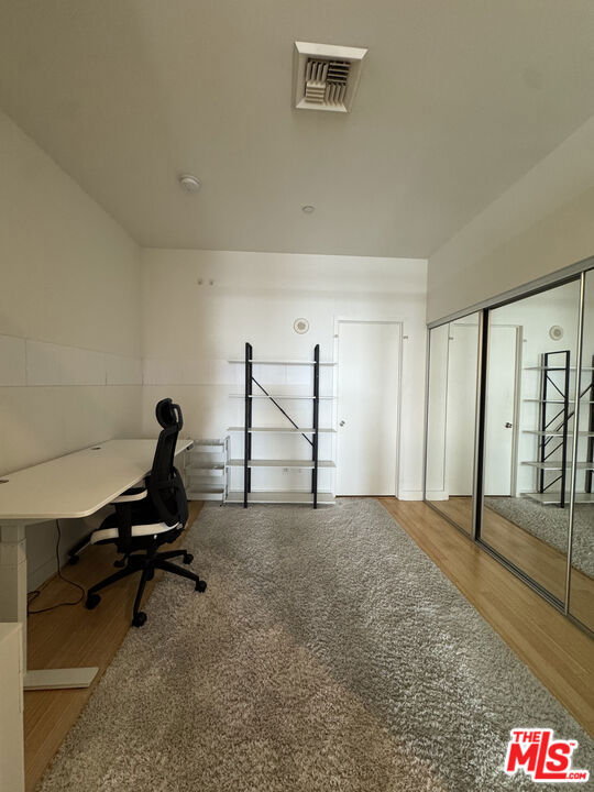 3810 Wilshire Blvd 1008 Property Photo 22