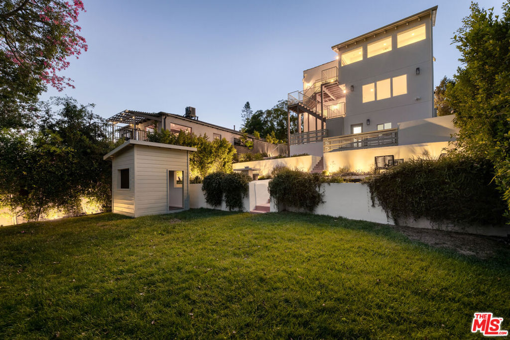 1876 Lemoyne Street Property Photo 36