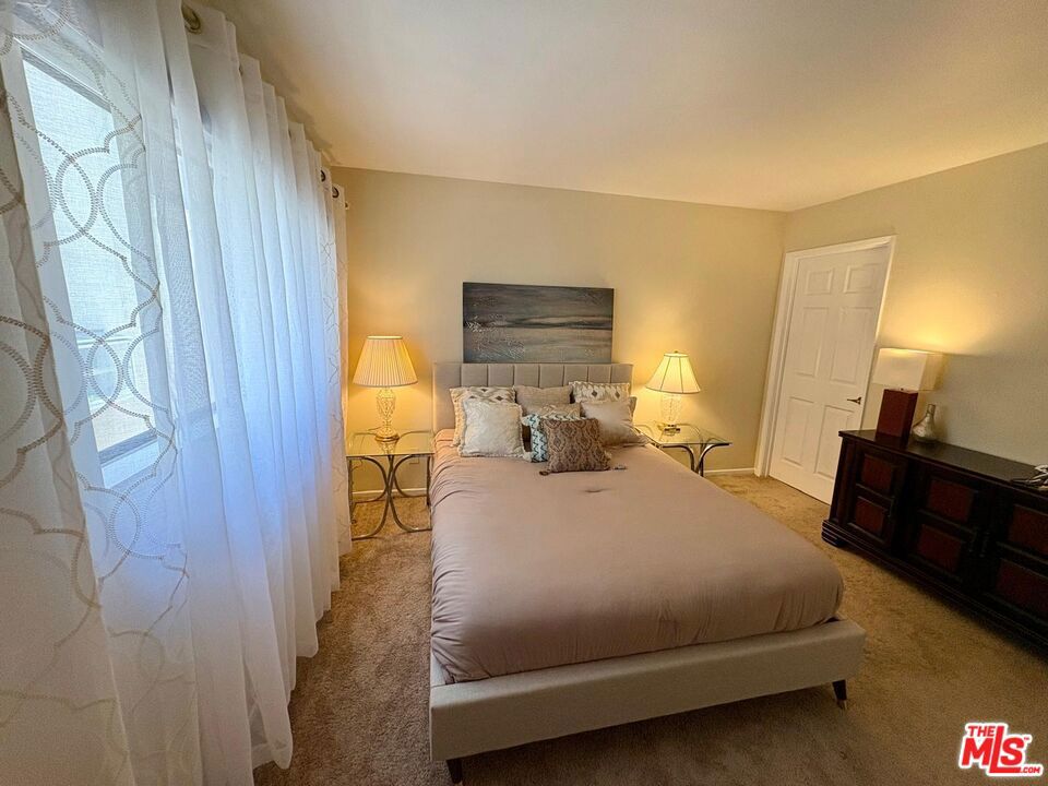 8636 W Olympic Boulevard 5 Property Photo 11