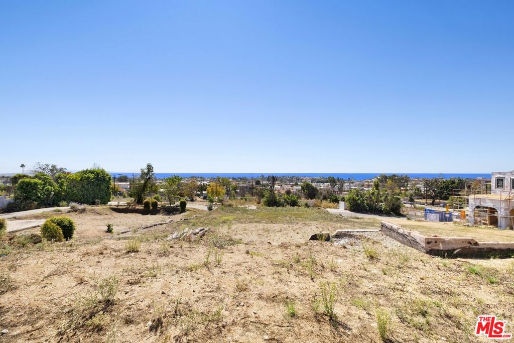 14912 Mc Kendree Avenue Property Photo 3