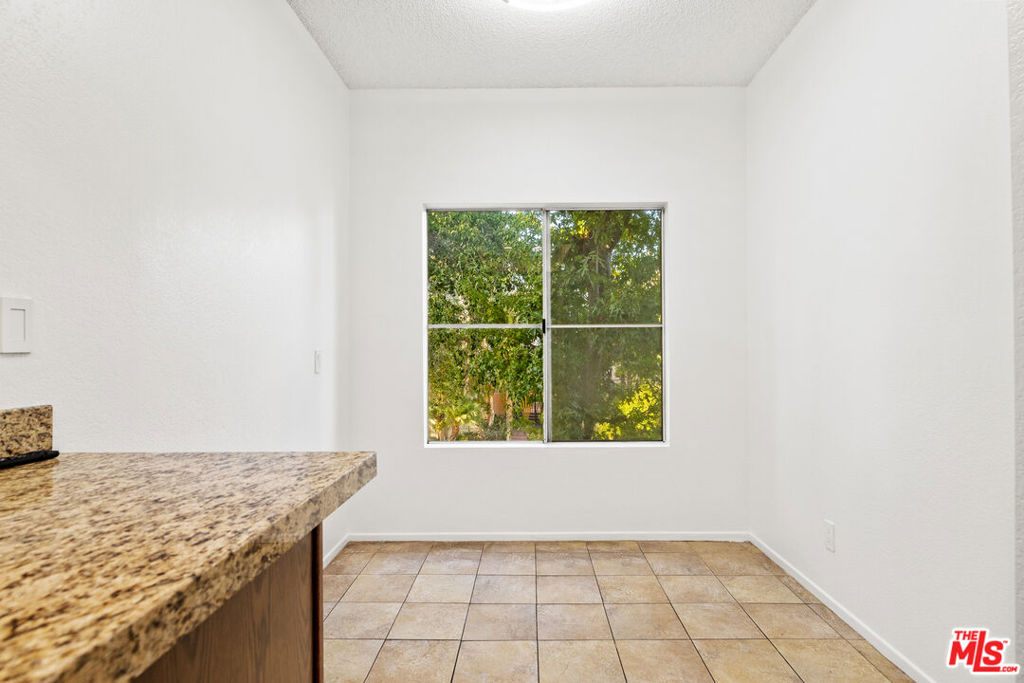 5420 Sylmar Avenue 222 Property Photo 8
