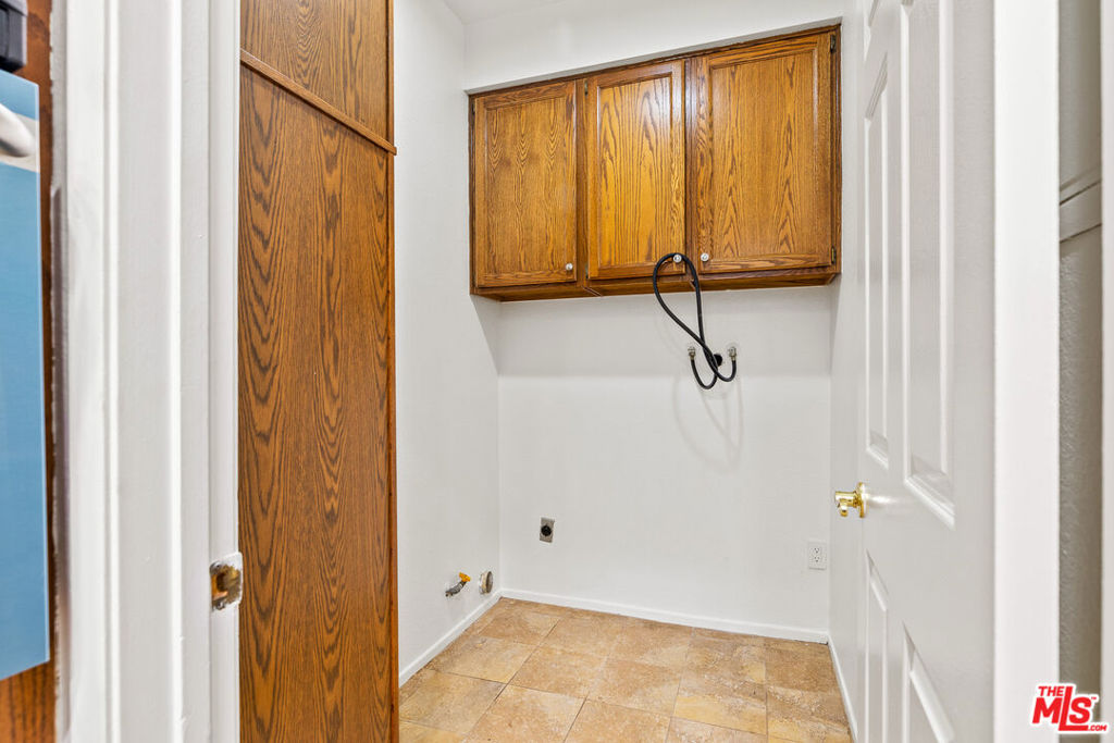 5420 Sylmar Avenue 222 Property Photo 11