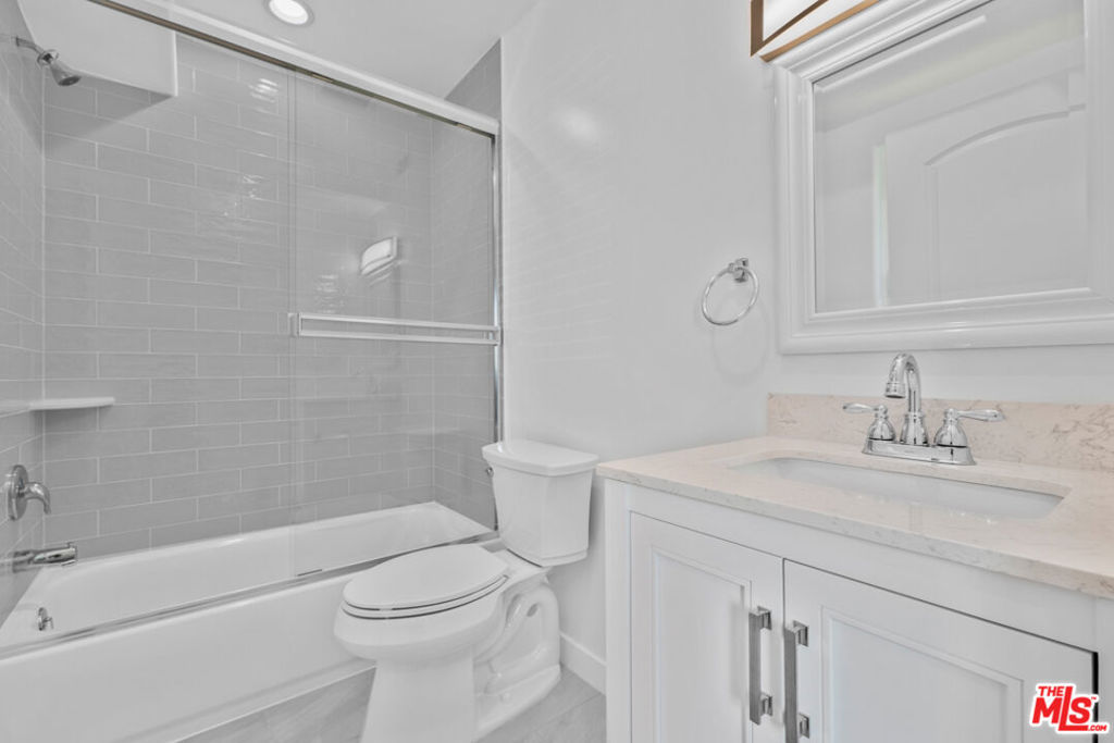 10 N Primrose Avenue C Property Photo 6