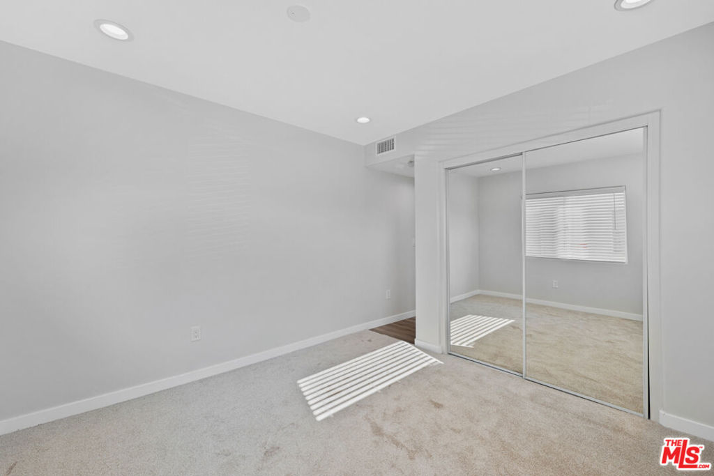 10 N Primrose Avenue C Property Photo 7