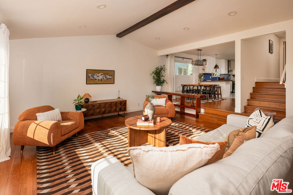 3639 Roderick Road Property Photo 7