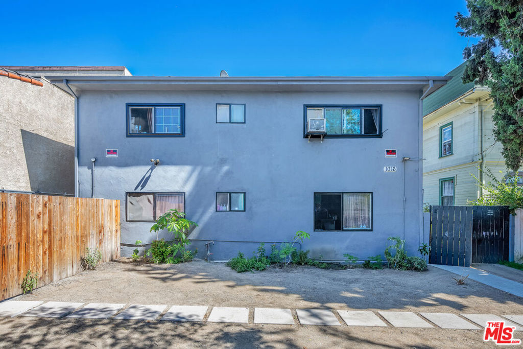 1016 S Westlake Avenue Property Photo 1