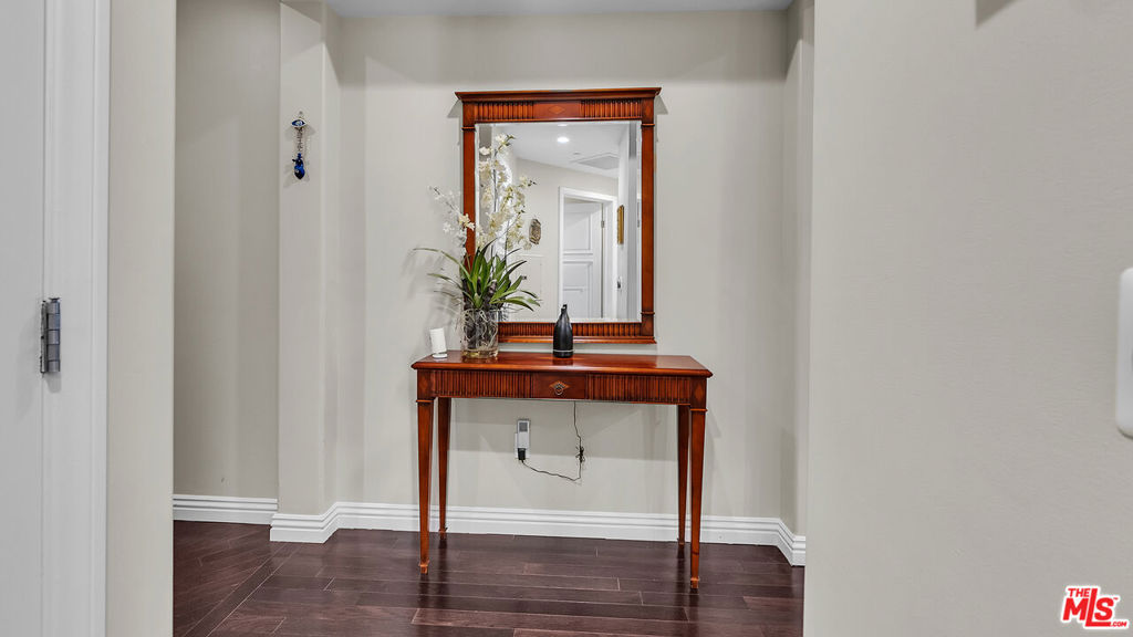 611 Caruso Avenue Property Photo 12