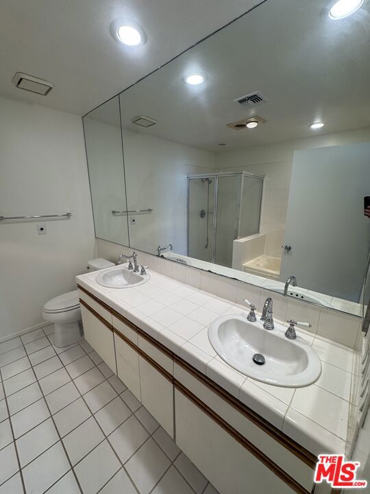 1240 S Corning Street 308 Property Photo 34