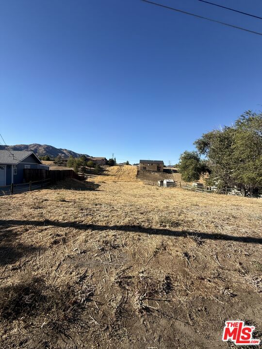 22121 Copper Street Property Photo 6