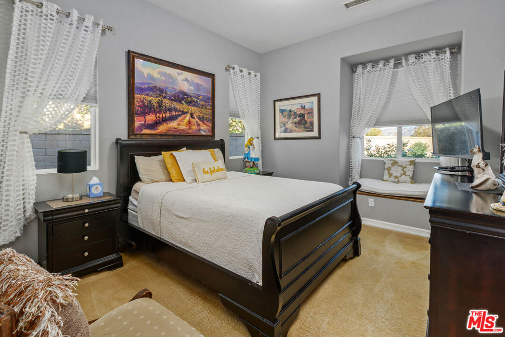 22359 Foxhall Drive Property Photo 27