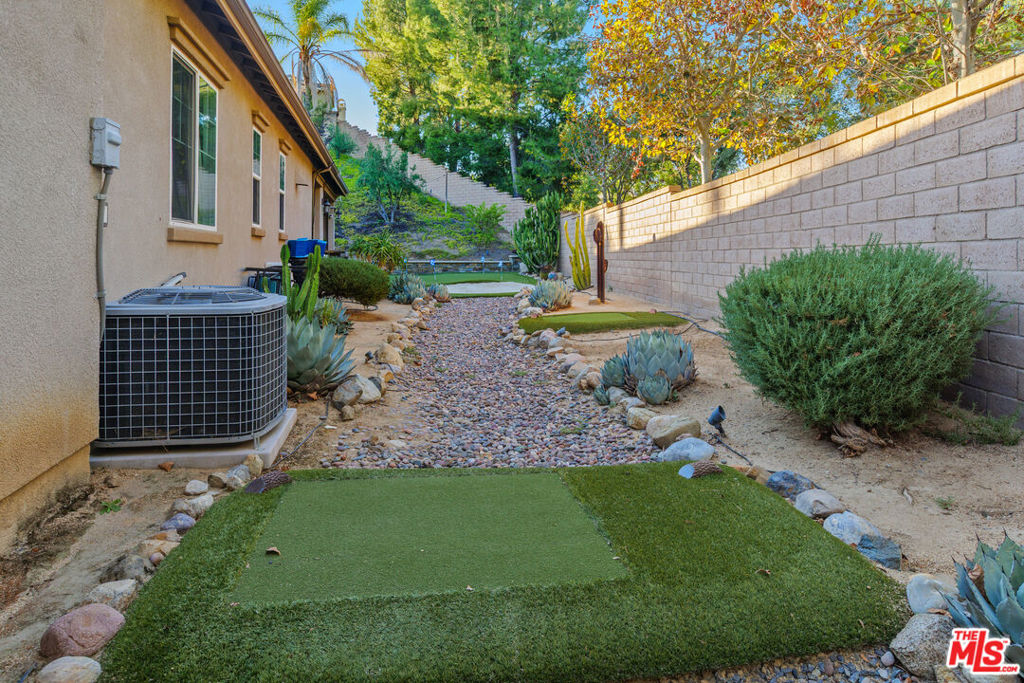 22359 Foxhall Drive Property Photo 41
