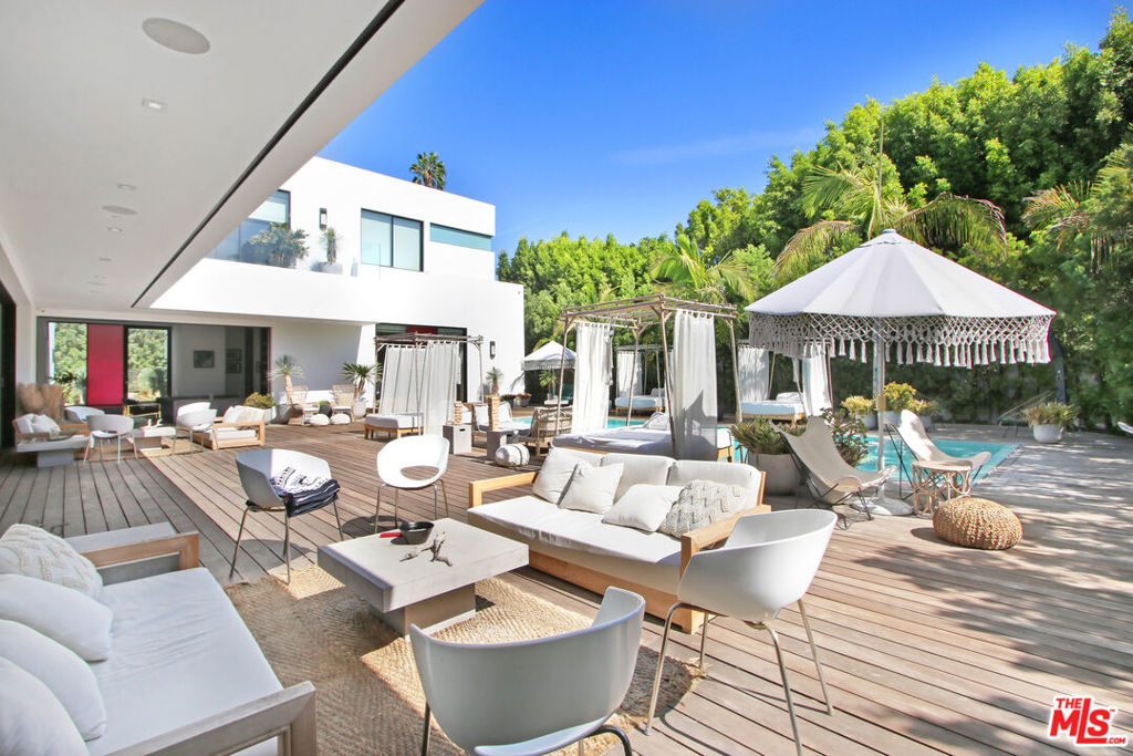 9570 Sunset Boulevard Property Photo 35