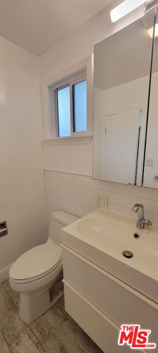 305 Broadway Street 4 Property Photo 27