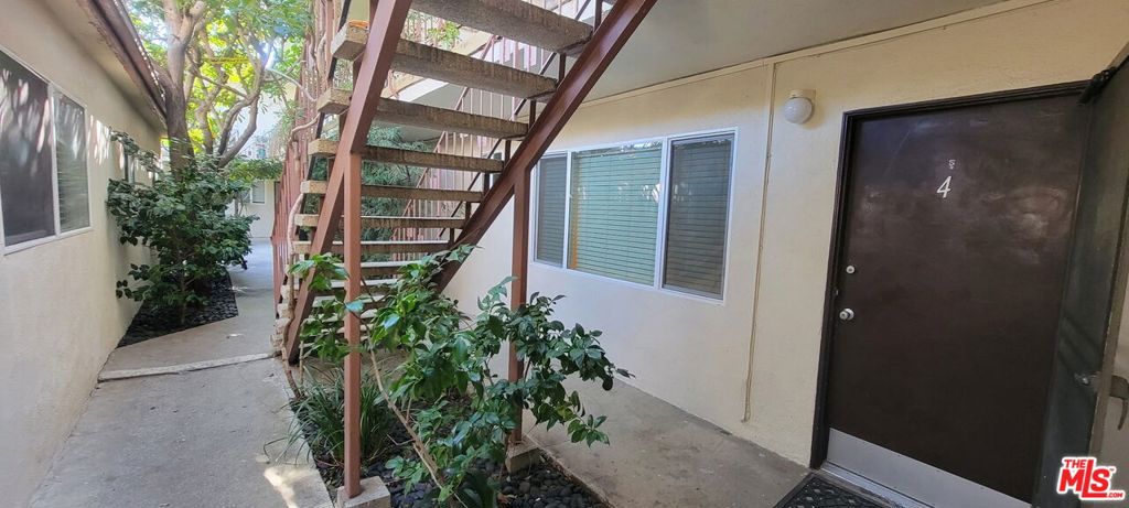 305 Broadway Street 4 Property Photo 46