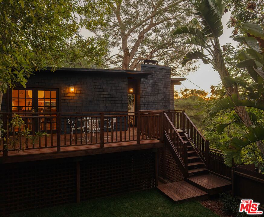 2774 Woodstock Road Property Photo 1