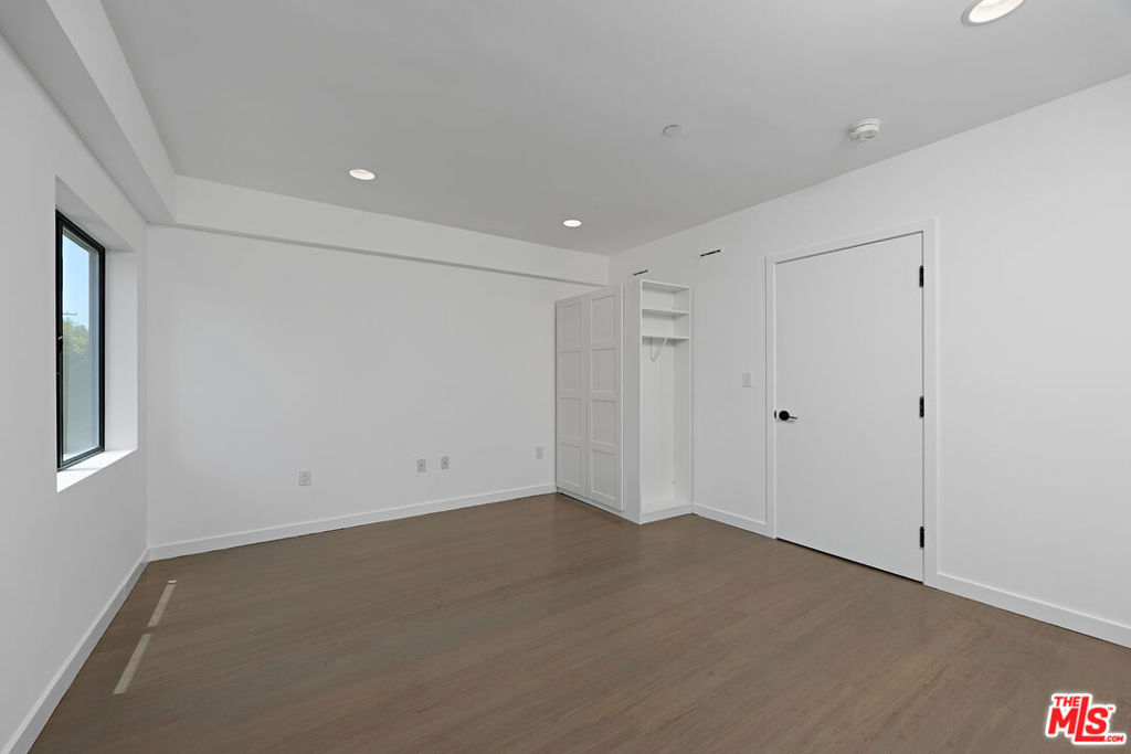 744 Brooks Avenue Property Photo 14