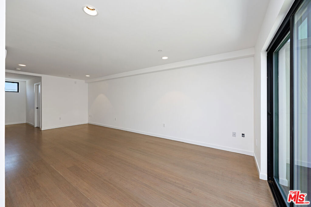 744 Brooks Avenue Property Photo 18