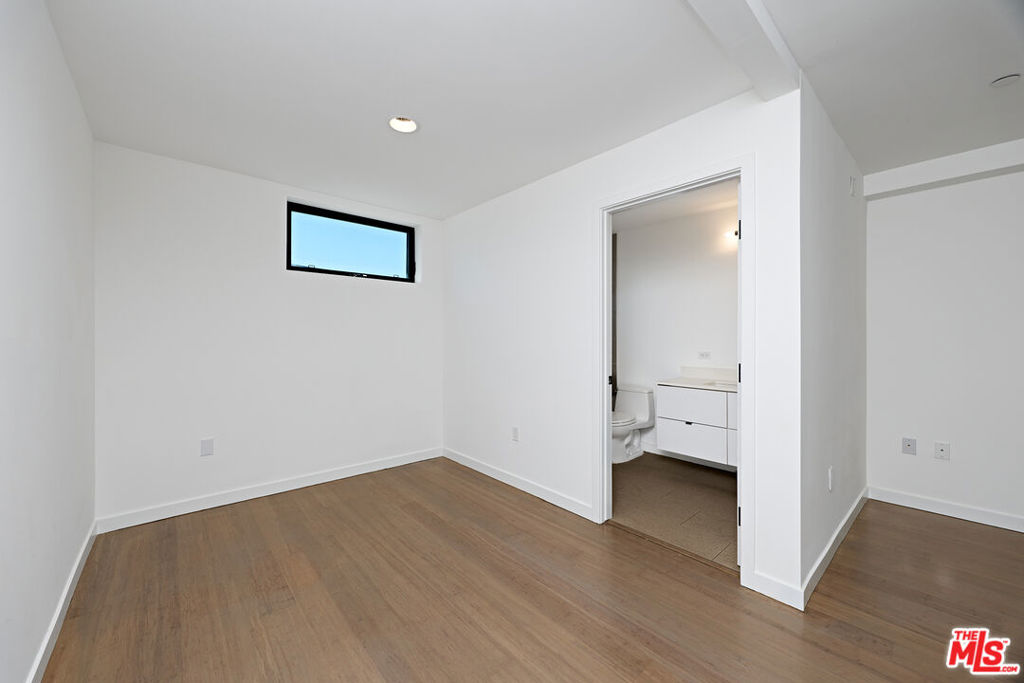 744 Brooks Avenue Property Photo 21