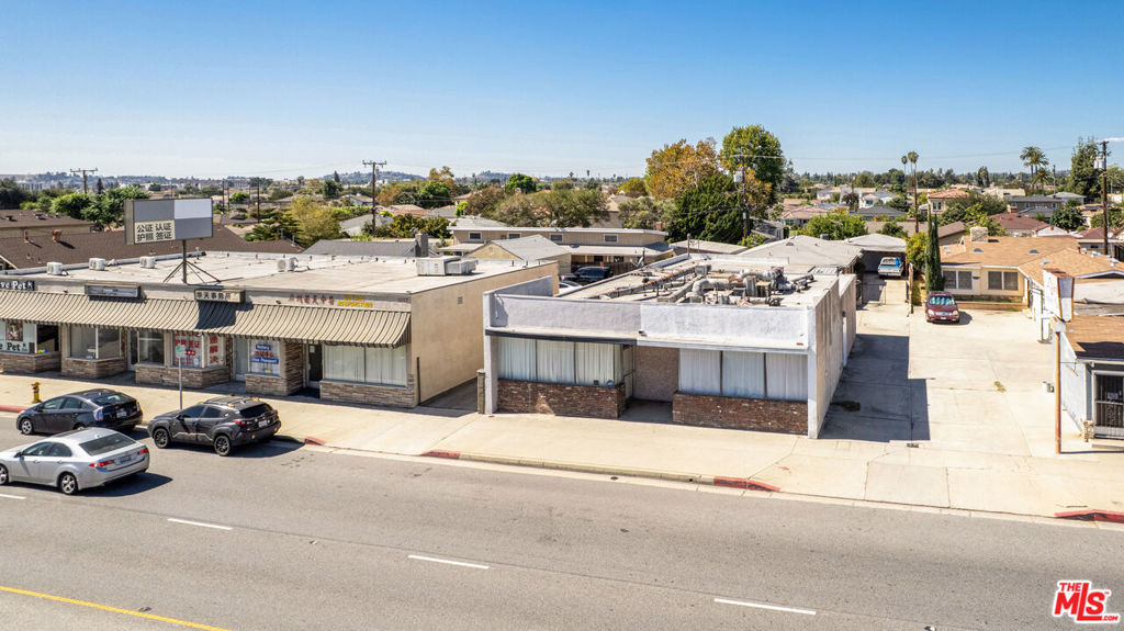 1015 S San Gabriel Boulevard Property Photo 1
