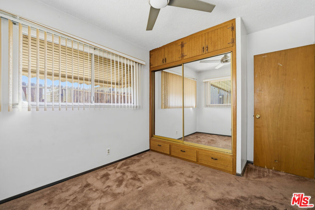 1015 S San Gabriel Boulevard Property Photo 35