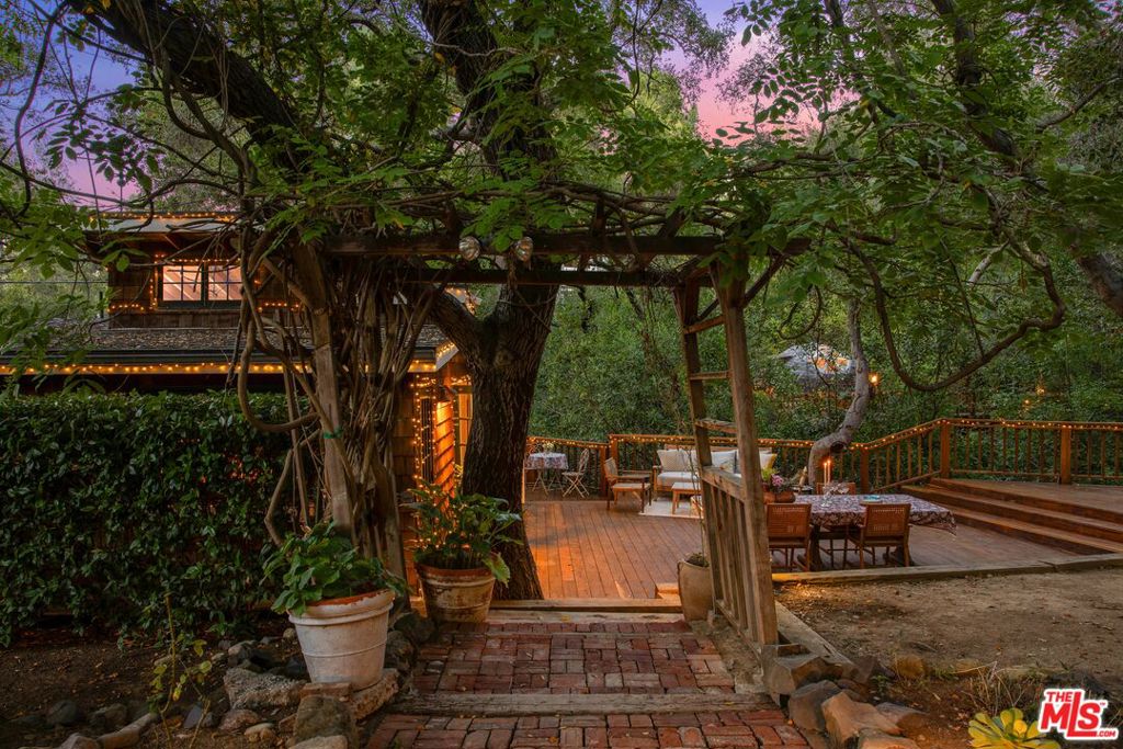 21658 Encina Road Property Photo 45