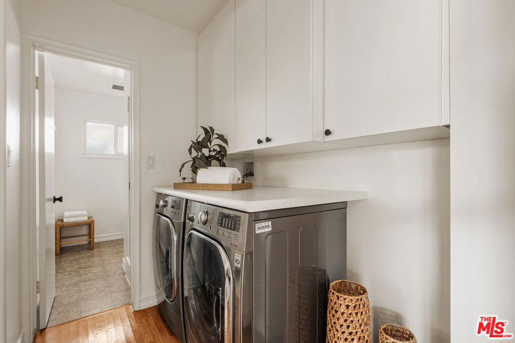 6444 W 87th Street Property Photo 18