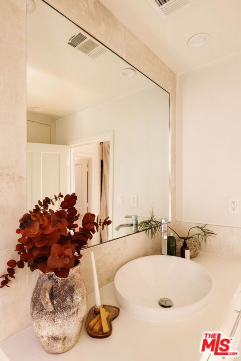 4016 Cumberland Avenue Property Photo 24
