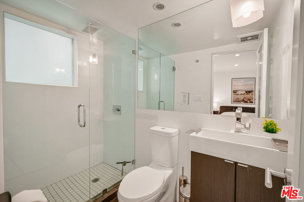 2388 Kimridge Road Property Photo 34