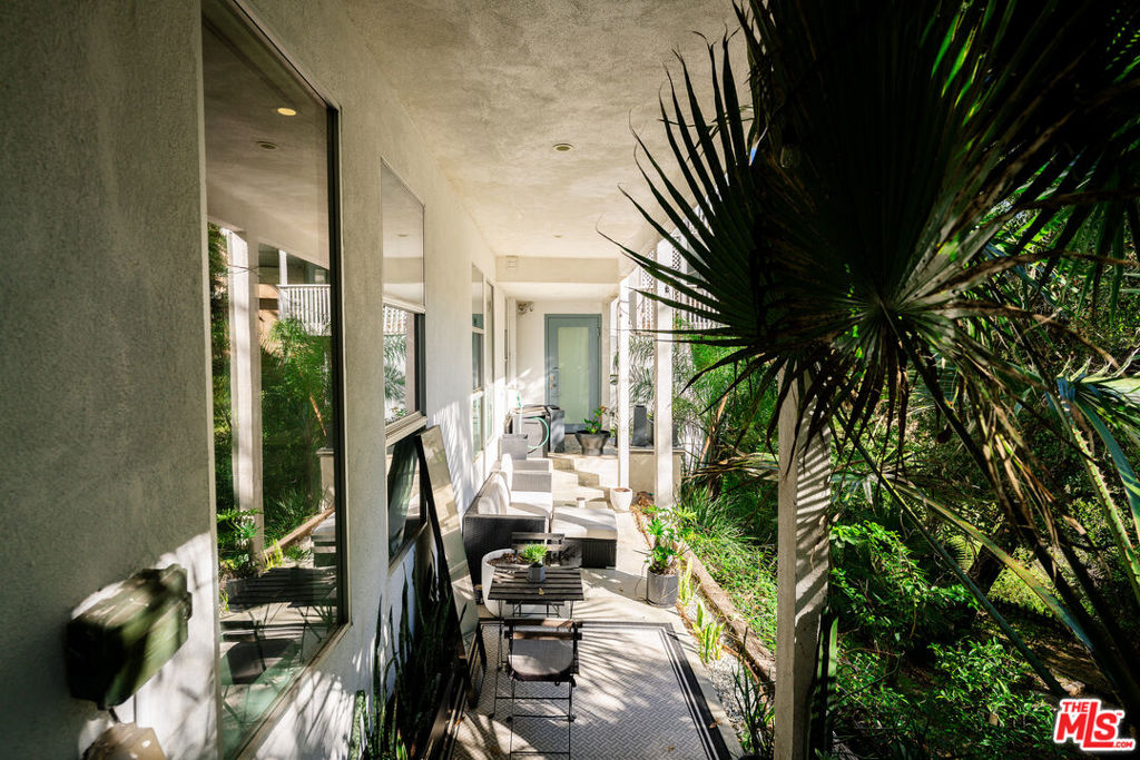 2388 Kimridge Road Property Photo 45