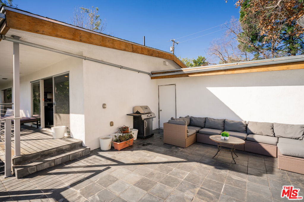2388 Kimridge Road Property Photo 49