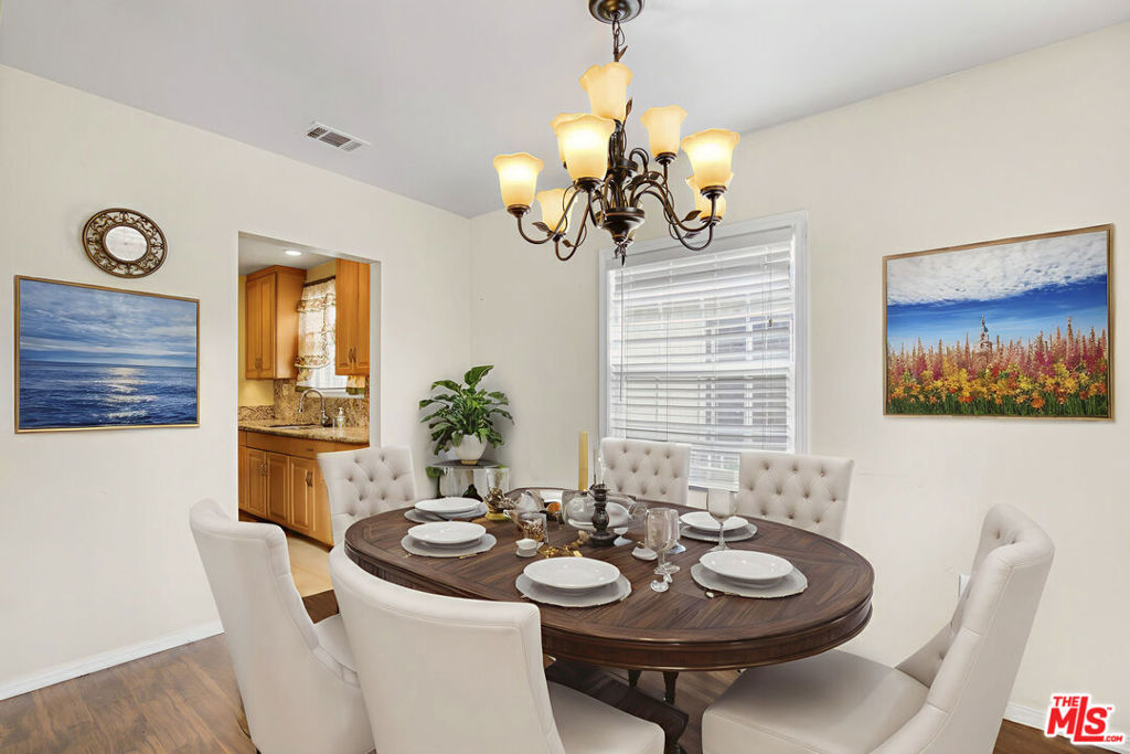 1300 S California Avenue Property Photo 11
