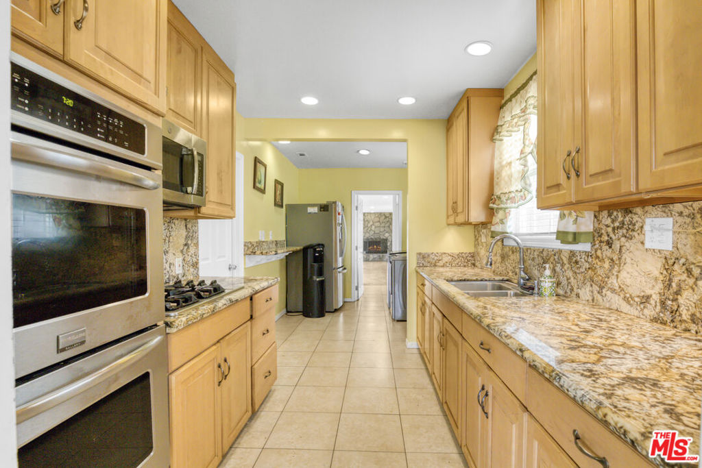1300 S California Avenue Property Photo 13