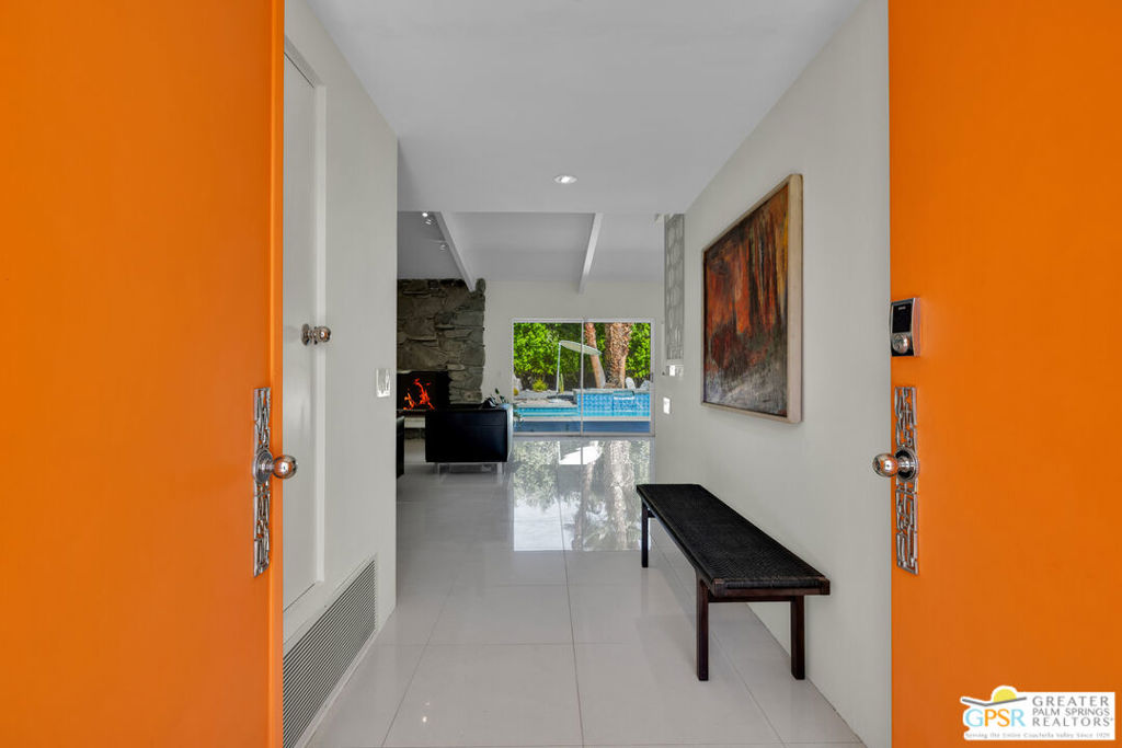 1020 W Via Vadera Property Photo 6