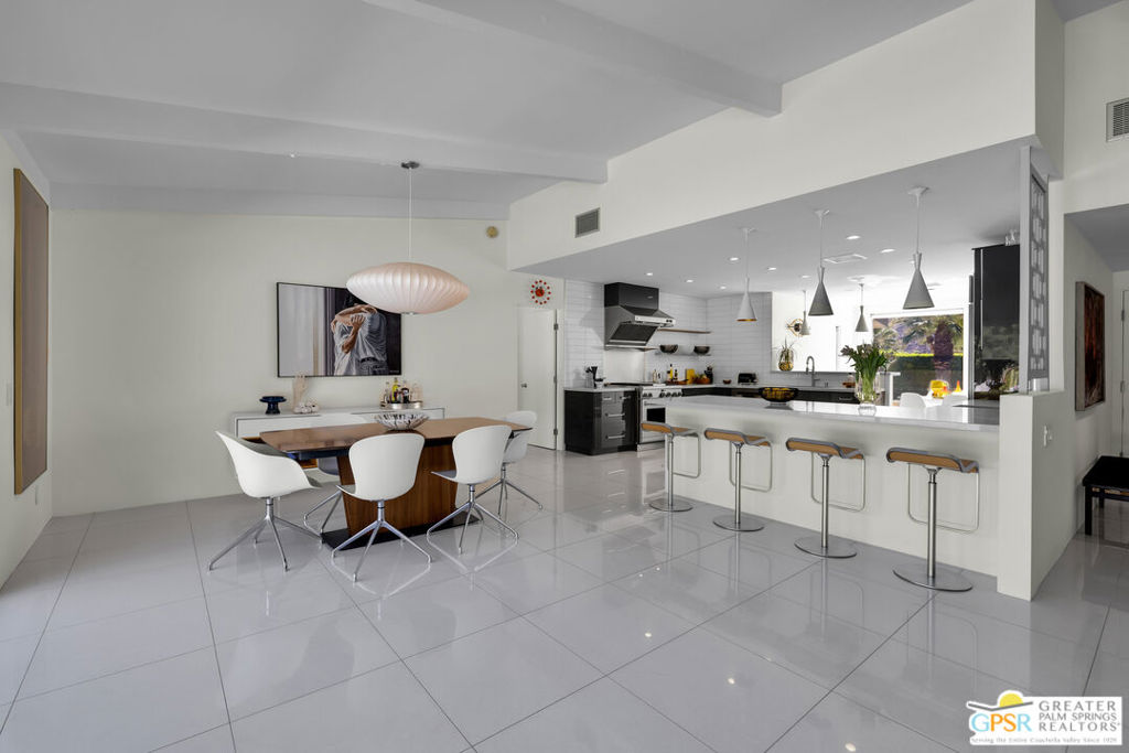 1020 W Via Vadera Property Photo 14