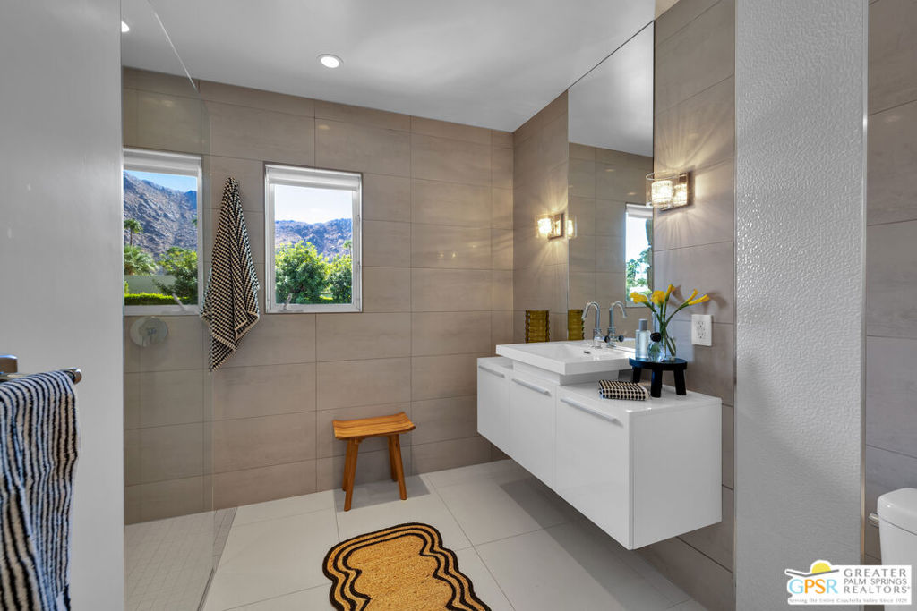 1020 W Via Vadera Property Photo 37