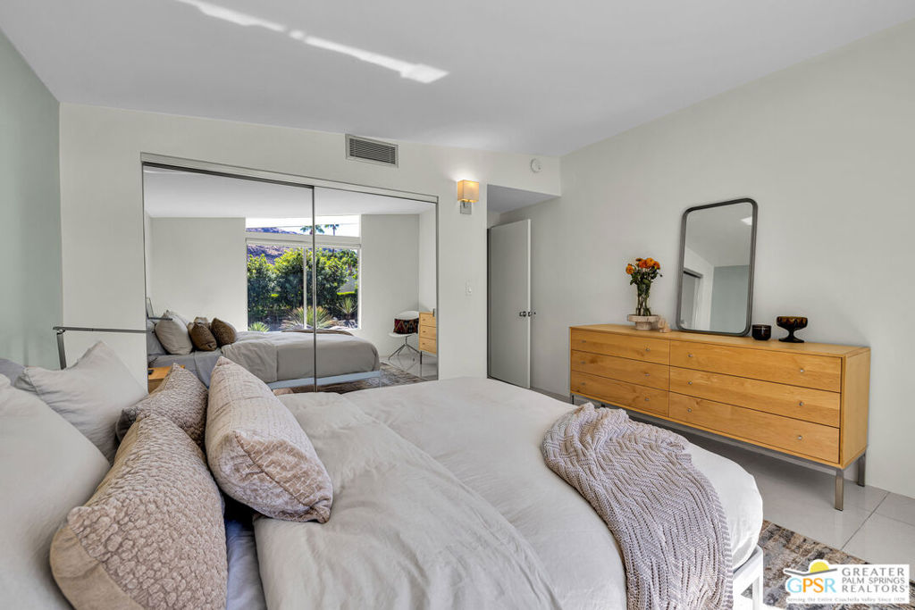 1020 W Via Vadera Property Photo 41