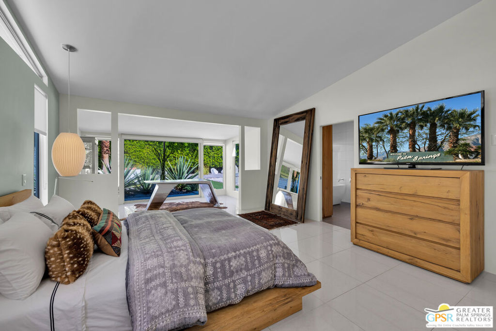 1020 W Via Vadera Property Photo 42