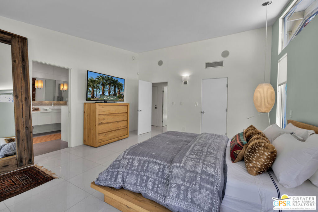 1020 W Via Vadera Property Photo 45