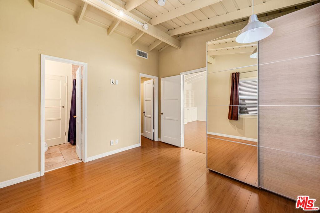 15217 Hartsook Street Property Photo 15