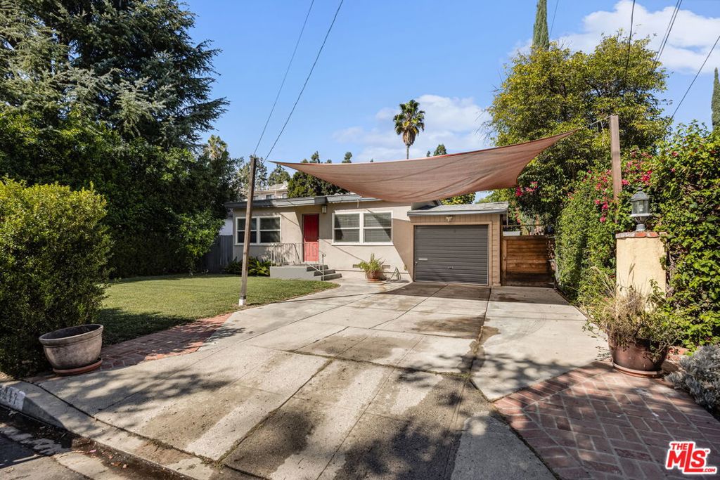 15217 Hartsook Street Property Photo 52