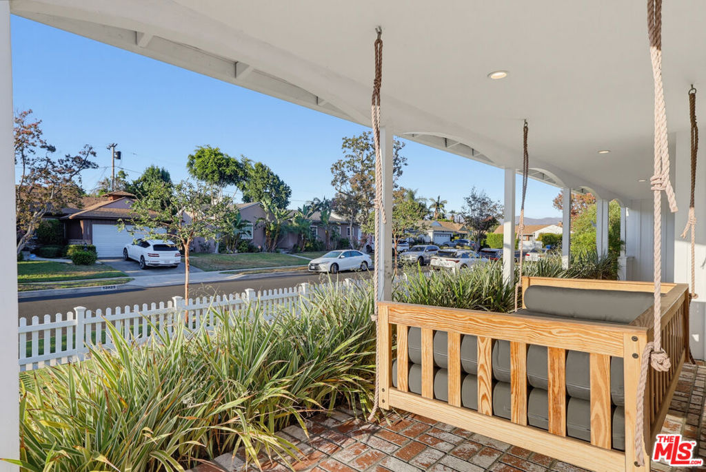 12822 Waddell Street Property Photo 41