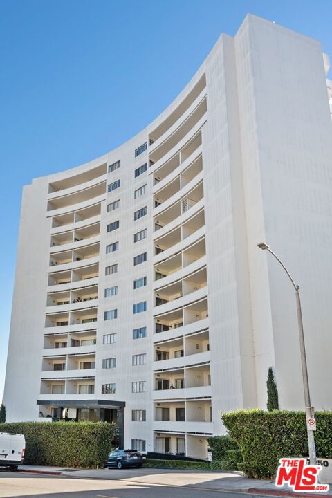7250 Franklin Avenue 507 Property Photo 1