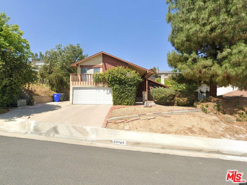 23105 Posada Drive Property Photo 1