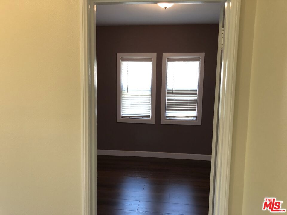 3334 Carlyle Street Property Photo 42