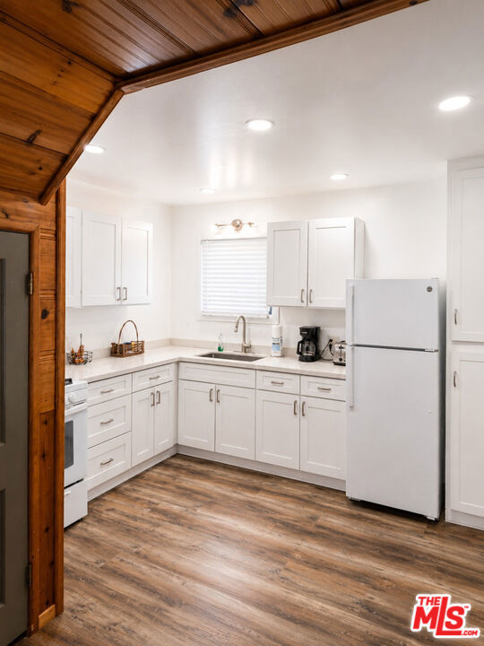 40179 Esterly Lane Property Photo 4