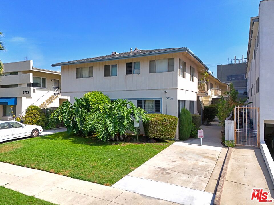 3726 Mentone Avenue Property Photo 1