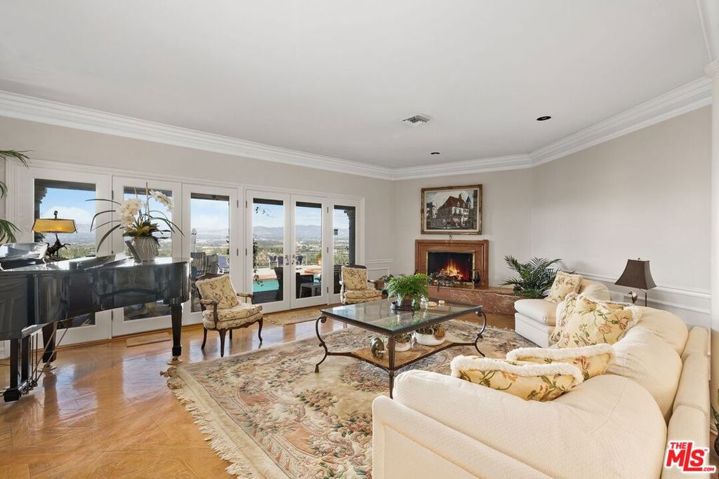 3324 Alana Drive Property Photo 4