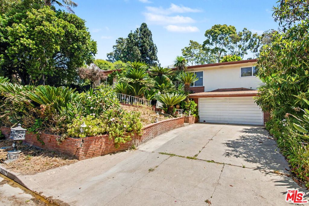 108 N Thurston Avenue Property Photo 4