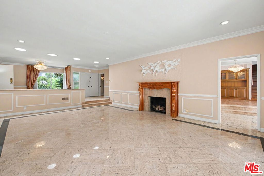 108 N Thurston Avenue Property Photo 26